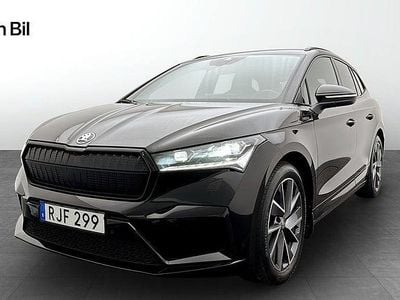 Svart Begagnad 2023 Skoda Enyaq iV SportLine SUV | 394 900 kr (Marknadspris)