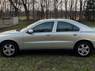 Begagnad 2006 Volvo S60 Sedan | 45 000 kr (Lite dyr)
