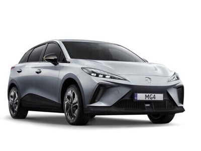Begagnad MG MG4 EV Luxury 150 kW (204 HK) 2023 Grå/silver Halvkombi