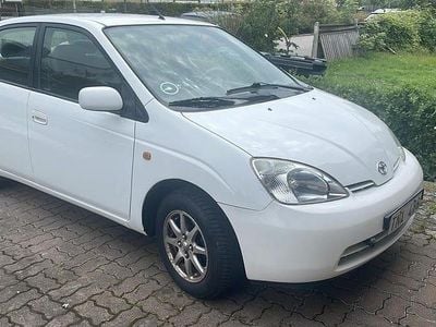 Begagnad 2001 Toyota Prius Sedan | 18 000 kr