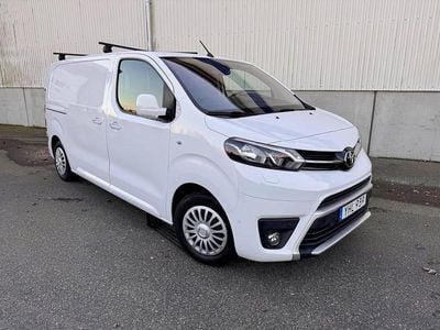 Vit Begagnad 2016 Toyota Proace Minibuss | 109 900 kr (Lite dyr)