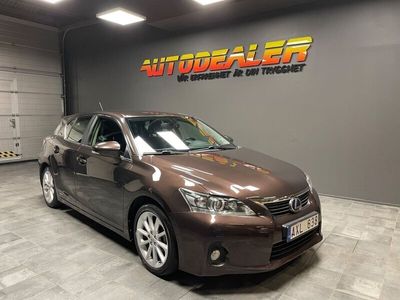 Lexus CT200h