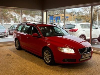 Röd Begagnad 2012 Volvo V70 Momentum Kombi | 79 900 kr (Bra pris)