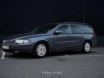 Grå Begagnad 2004 Volvo V70 Business Edition Kombi | 79 900 kr