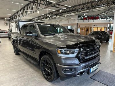 Begagnad Dodge Ram 2023 Grå Pickup