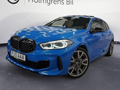 Misano blå Begagnad 2019 BMW M135 M Sport Halvkombi | 348 900 kr (Bra pris)
