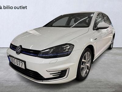 Begagnad VW Golf VII GTE 204 HK (150 kW) 2016 Vit Halvkombi