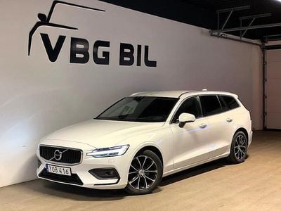 Vit Begagnad 2018 Volvo V60 Momentum Kombi | 219 000 kr (Lite dyr)