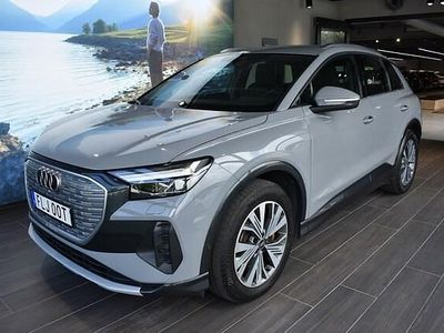Grå Begagnad 2022 Audi Q4 e-tron Advanced SUV | 389 000 kr (Lite dyr)