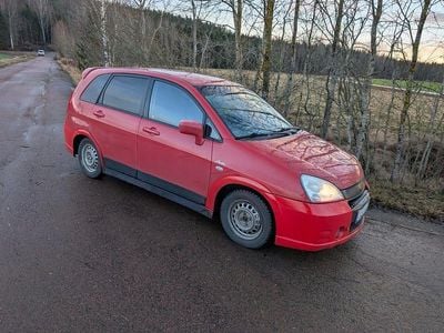 Röd Begagnad 2003 Suzuki Liana Halvkombi | 12 900 kr
