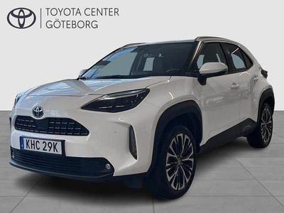 Vit Begagnad 2022 Toyota Yaris Cross Edition SUV | 284 900 kr (Marknadspris)