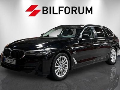 Svart Begagnad 2023 BMW 530 Kombi | 299 900 kr
