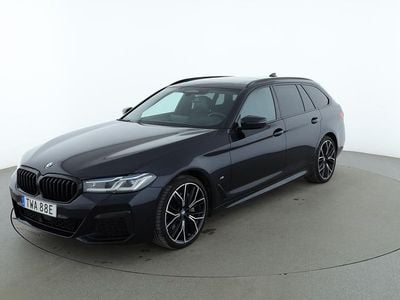 Svart Begagnad 2022 BMW 540 Kombi | 585 000 kr