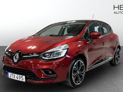 Röd Begagnad 2018 Renault Clio IV Halvkombi | 89 900 kr (Marknadspris)