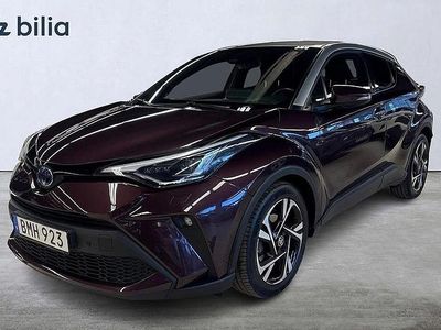 Begagnad Toyota C-HR Edition 98 HK (72 kW) 2022 Lila SUV