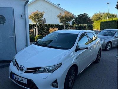 Toyota Auris Hybrid