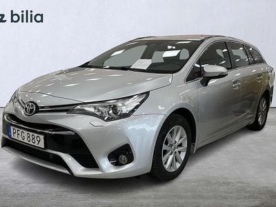 Silver Begagnad 2017 Toyota Avensis Active Kombi | 164 900 kr (Marknadspris)