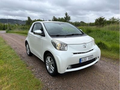 Toyota iQ