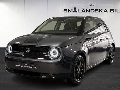 Grå Begagnad 2022 Honda e Halvkombi | 239 000 kr