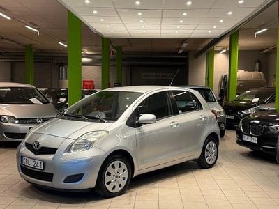Silver Begagnad 2009 Toyota Yaris Halvkombi | 69 900 kr (Lite dyr)