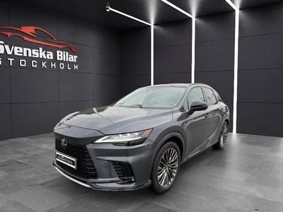 Grå Begagnad 2023 Lexus RX500h Sport Line SUV | 689 900 kr