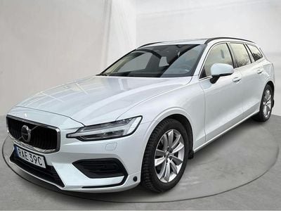 Vit Begagnad 2023 Volvo V60 Kombi | 299 000 kr (Bra pris)