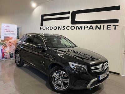 Svart Begagnad 2018 Mercedes GLC220 SUV | 349 900 kr (Dyr)