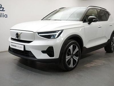 Begagnad Volvo XC40 Core 175 kW (238 HK) 2022 Vit SUV