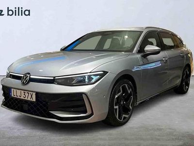 Silver Begagnad 2025 VW Passat Kombi | 424 900 kr