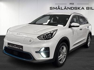 Vit Begagnad 2021 Kia e-Niro Advance SUV | 249 000 kr (Marknadspris)