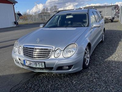 Mercedes 220