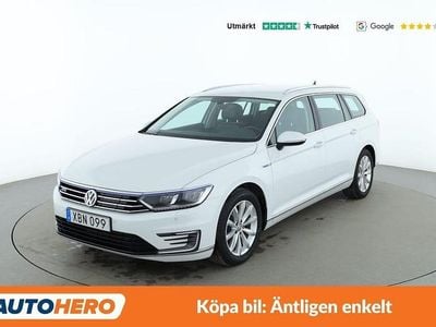 Begagnad VW Passat GTE 220 HK (161 kW) 2016 Vit Kombi
