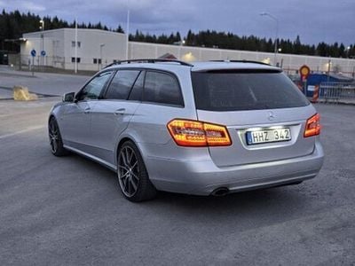 Mercedes E200