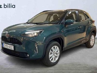 Grön Begagnad 2025 Toyota Yaris Cross SUV | 304 900 kr