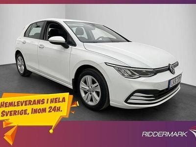 Vit Begagnad 2020 VW Golf VIII Halvkombi | 199 900 kr (Marknadspris)