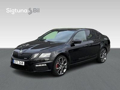 Svart Begagnad 2019 Skoda Octavia RS Halvkombi | 259 900 kr