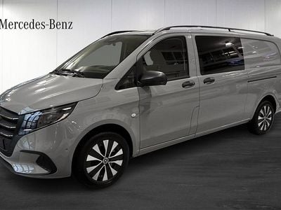 Svart Begagnad 2025 Mercedes Vito Van | 666 300 kr