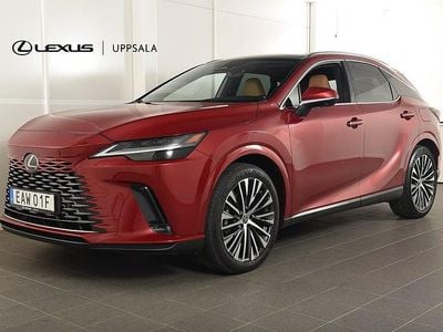 Röd Begagnad 2023 Lexus RX450h+ | 669 900 kr