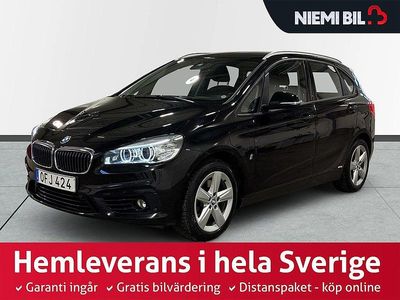 Svart Begagnad 2016 BMW 225 Active Tourer Minibuss | 159 900 kr (Dyr)