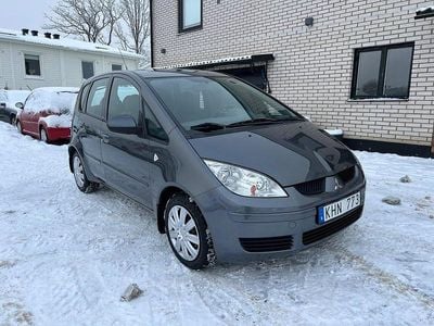 Grå Begagnad 2007 Mitsubishi Colt Halvkombi | 49 900 kr (Lite dyr)