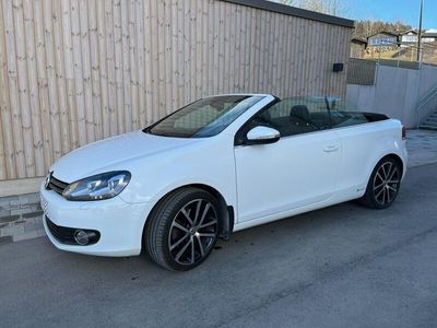 begagnad VW Golf Cabriolet 1.4 TSI 160 HK Proline