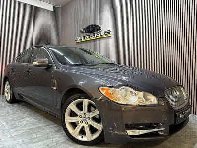 Grå Begagnad 2009 Jaguar XF Luxury Sedan | 64 900 kr
