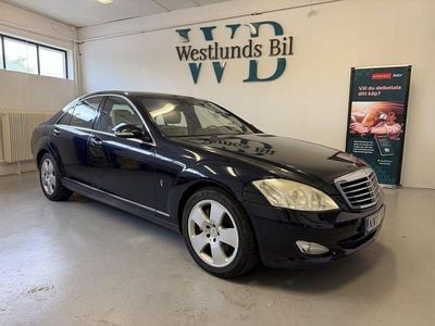 Mörkblå Begagnad 2007 Mercedes S420 Sedan | 139 900 kr