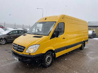 begagnad Mercedes Sprinter 313CDI BlueTEC SKÅP AUT DRAG LÅNGSKÅP