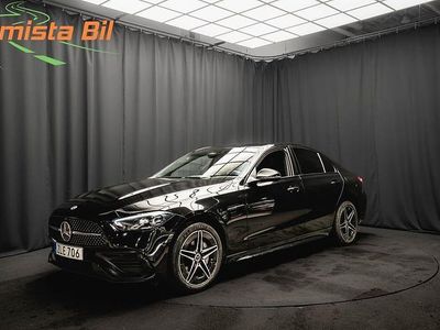 Svart Begagnad 2023 Mercedes C300 AMG | 378 900 kr