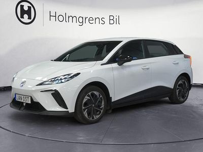 Begagnad MG MG4 EV 125 kW (170 HK) 2023 Vit Halvkombi