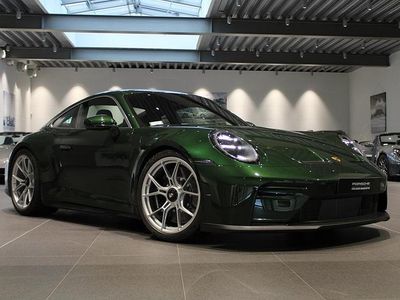 Grön Ny 2026 Porsche 911 | 2 844 700 kr