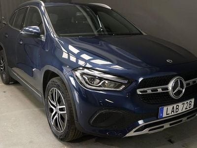 Begagnad Mercedes GLA200 163 HK (119 kW) 2021 Blå SUV