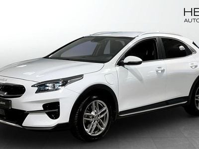 Vit Begagnad 2022 Kia XCeed Advance SUV | 269 900 kr (Marknadspris)