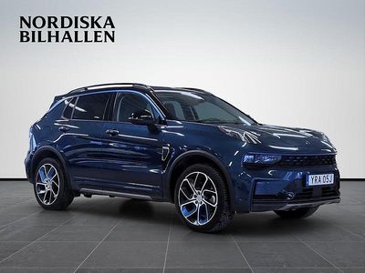 Begagnad Lynk & Co 01 261 HK (191 kW) 2022 Blå SUV